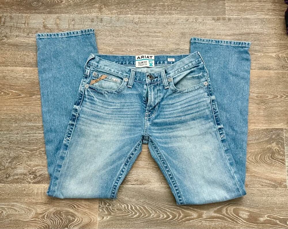 Men’s Ariat M7 Slim Fit Straight Leg Jeans Size 31/34